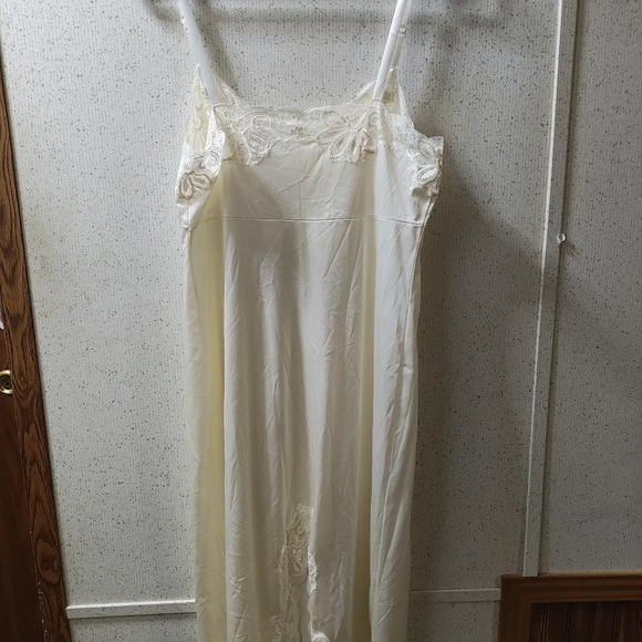 Vintage Shadowline Slip Dress Nightgown Honeymoon Cream Lace Sz 36 28 USA Clean - Picture 7 of 10